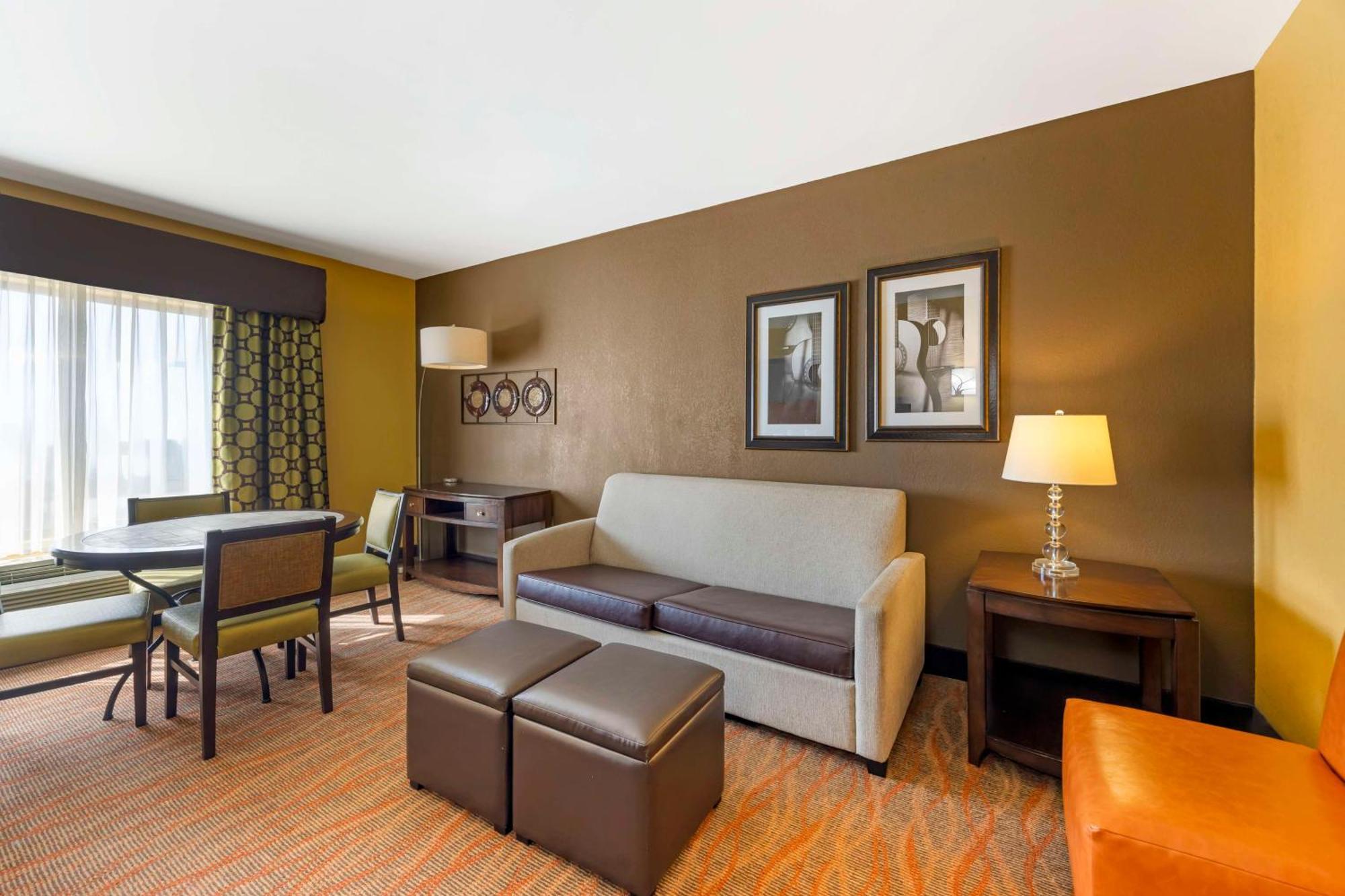 Best Western Plus Tupelo Inn & Suites Exterior foto
