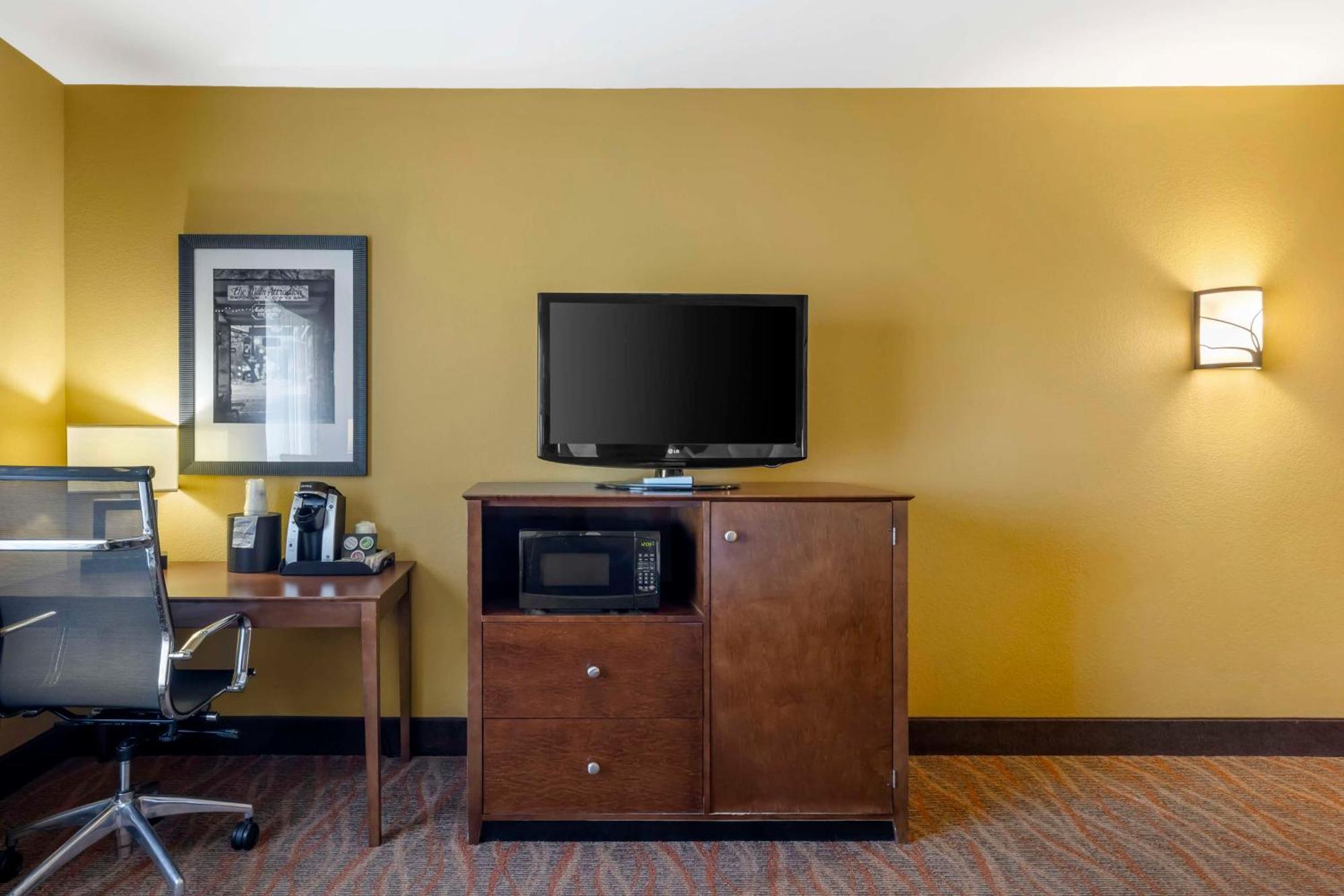 Best Western Plus Tupelo Inn & Suites Exterior foto